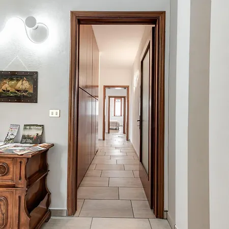 בית נופש Casa Tra Le Colline Pisane סן מיניאטו