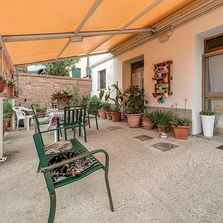 Casa Tra Le Colline Pisane